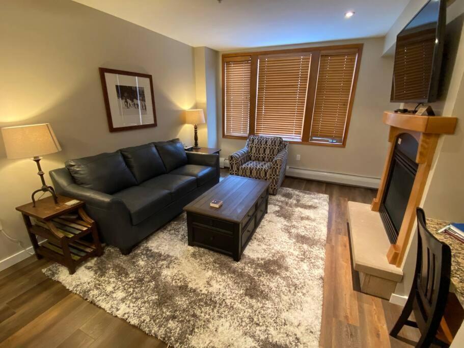 Ski-In/Ski-Out Zephyr 1 Bedroom Condo ווינטר פארק מראה חיצוני תמונה