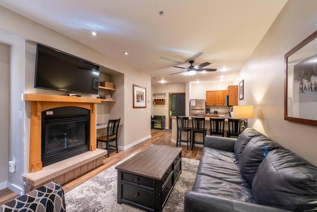 Ski-In/Ski-Out Zephyr 1 Bedroom Condo ווינטר פארק מראה חיצוני תמונה